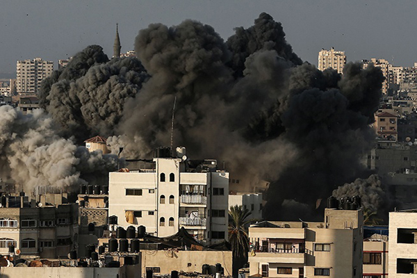 イスラエル、ガザ攻撃の継続を強調