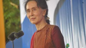 ျပည္သူအရည္အခ်င္းရွိမွ ေကာင္းမြန္သည့္အစိုးရကို ရမည္ဟု ေဒၚေအာင္ဆန္းစုၾကည္ ေျပာၾကား