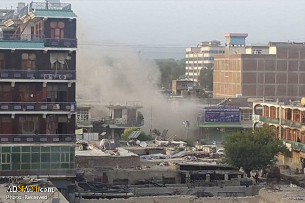 انتحاري يفجر نفسه بمركز تعليمي ويقتل ويصيب 77 شخصاً في كابول