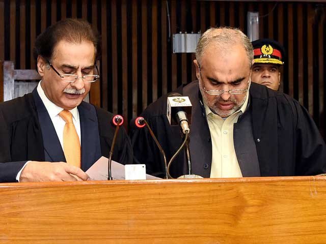 پی ٹی آئی کے اسد قیصر اسپیکر قومی اسمبلی اور قاسم سوری ڈپٹی اسپیکر منتخب