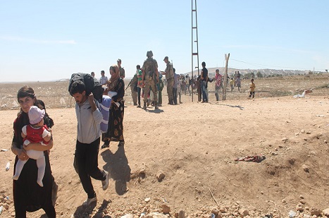 Ezidi genç kadın, 2014'te kendisini esir alan IŞİD'liyle Almanya sokaklarında karşılaştı