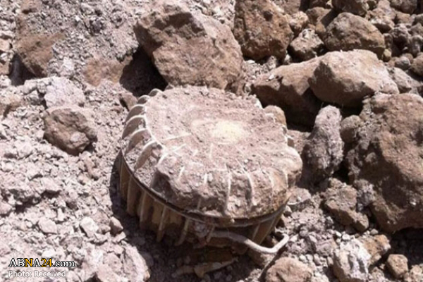 Two civilians injured in landmine blast in Syria's Daraa