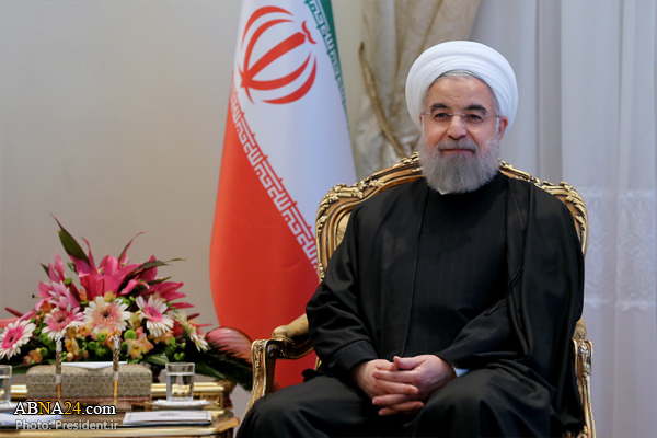 Iran's President felicitates new Pakistani PM on election