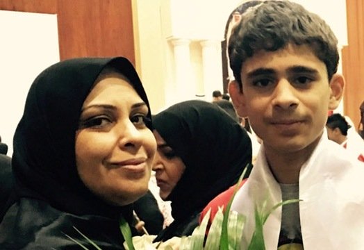 مريم البردولي قامت بتمزيق ملابس عمتي "هاجر منصور" التي استلمتها بمناسبة عيد الأضحى