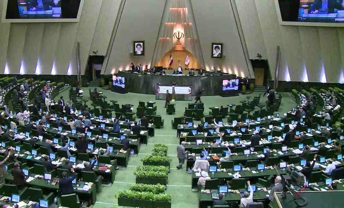 نواب الاقليات الدينية في مجلس الشورى الايراني: "تصريحات اميركا لا اساس لها"