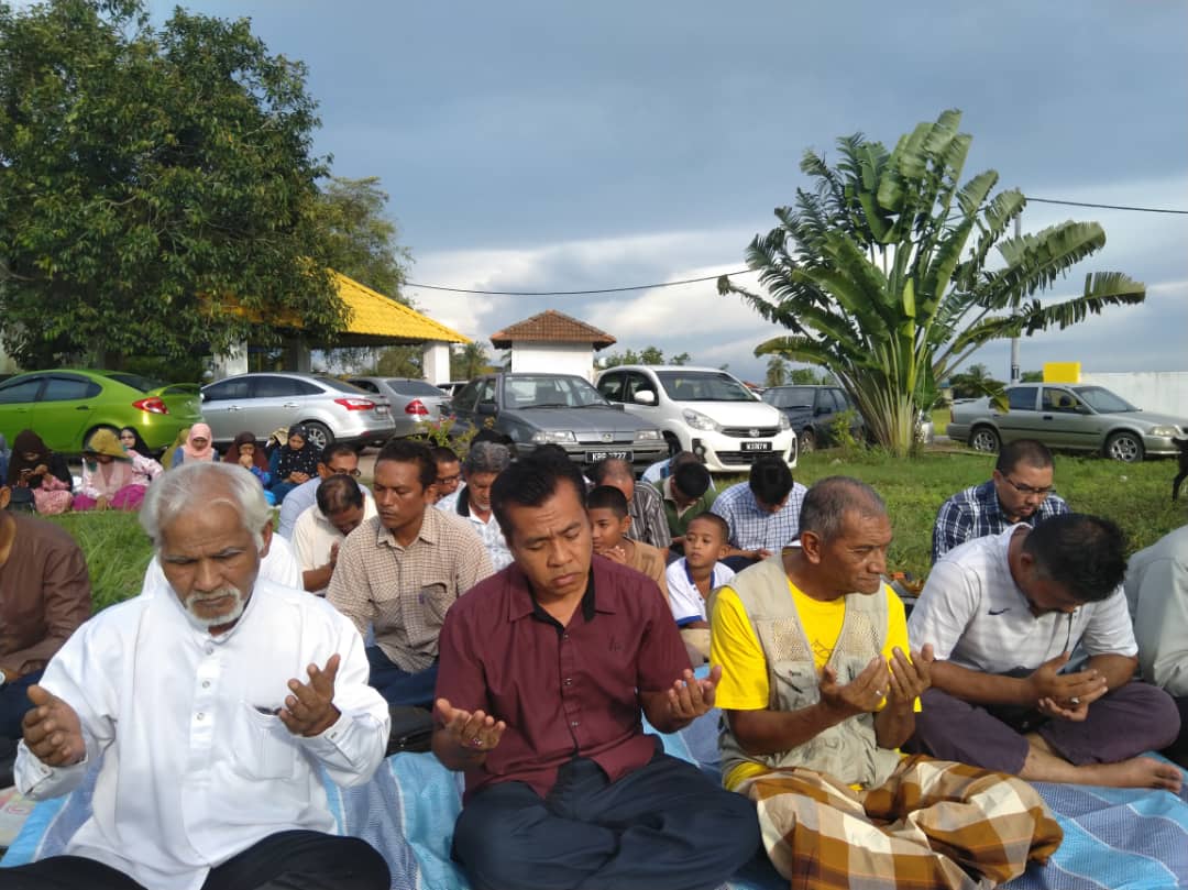 Berita Bergambar: Bacaan Doa Arafah Di Malaysia