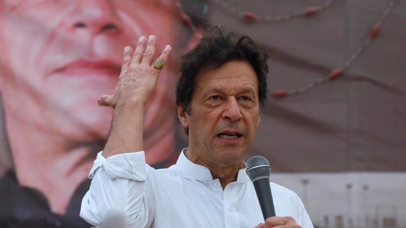 پاک ایران گیس پائپ لائن منصوبے پر ضرور عمل کیا جائے گا: عمران خان