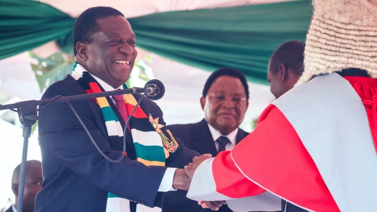 An Rantsar Da Sabon Shugaban Kasar Zimbabuwe