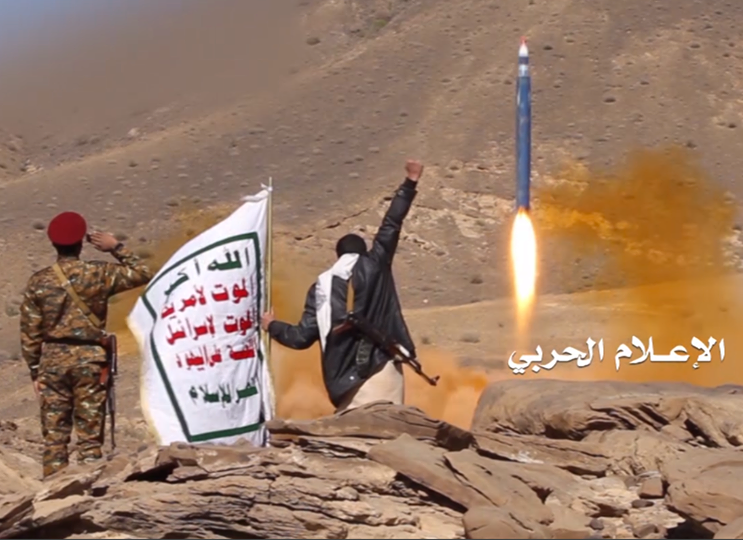 بدر1 الباليستي يضرب "معسكراً سعودياً" مستحدثا في نجران 