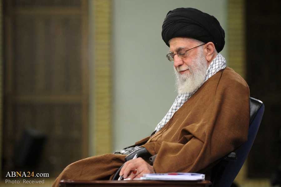 Imam Khamenei pardons, commutes sentences of 615 convicts