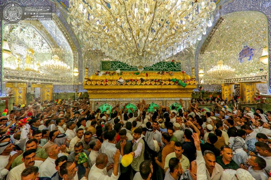 Photos: Thousands of pilgrims celebrating Eid al-Ghadir at Imam Ali's Holy Shrine