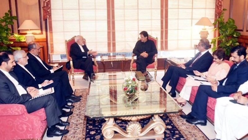 ایرانی وزیر خارجہ کی پاکستان کے نو منتخب وزیر اعظم سے ملاقات