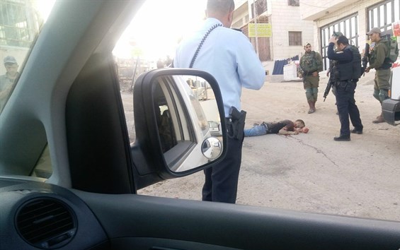 الاحتلال الاسرائيلي يقتل شابا فلسطينيا بدعوى محاولته الطعن