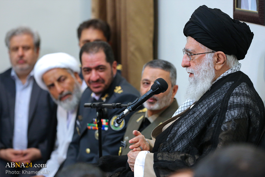 تقرير مصور/ قائد الثورة الاسلامية يستقبل قادة القوات المسلحة 