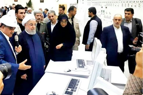 صدر حسن روحانی عسلویہ پہنچ گئے