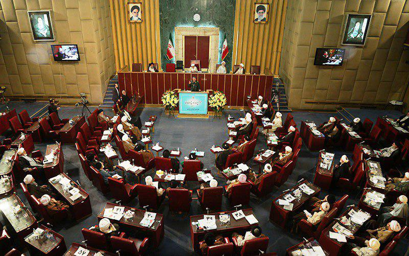 مجلس خبراء القيادة بايران يؤكد على استمرار مقارعة "اميركا والصهيونية"