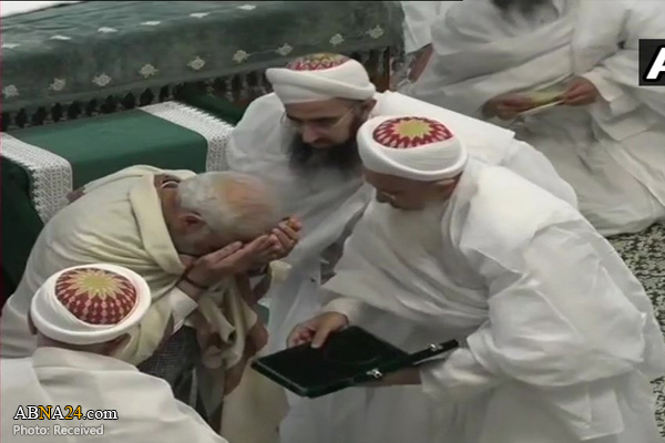 تصویری رپورٹ: ہندوستانی وزیراعظم نریندر مودی بوہری جماعت کے مرکز میں