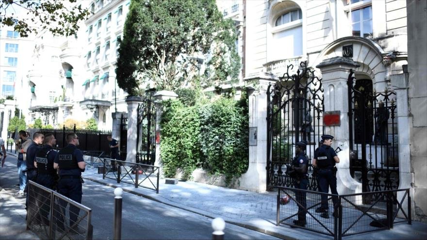 Embajada de Irán en Francia atacada por miembros de partido armado marxista kurdo