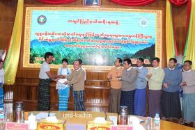 ကခ်င္ေဒသစစ္ပြဲေၾကာင့္ မိုင္းဒဏ္ရာရသူမ်ားကို အစိုးရေထာက္ပံ့