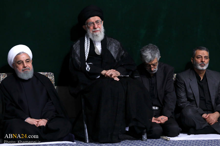 رہبرانقلاب اسلامی کی موجودگي میں نویں محرم کی شب میں مجلس عزا منعقد + تصاویر