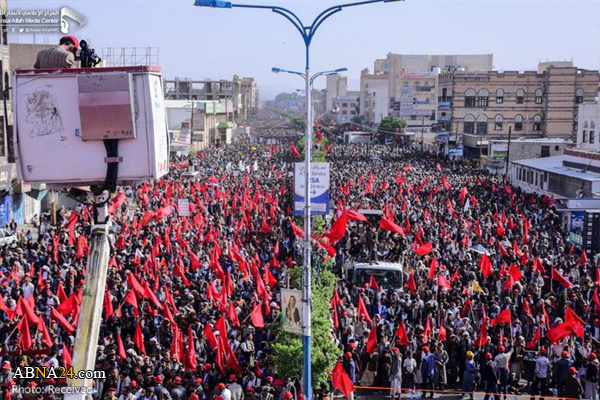 Yemeni Muslims stage massive rally to mark Ashura / Pics