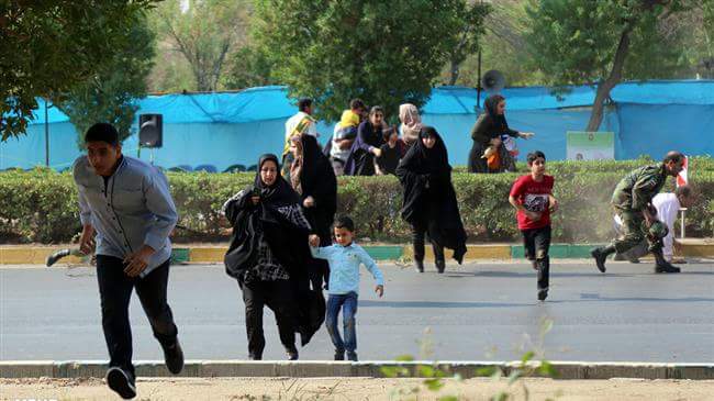 Teroris Bersenjata Serang Parada Militer di Ahvaz Iran 