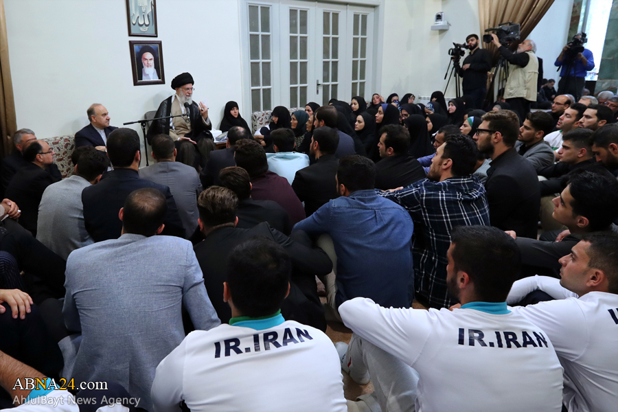 Photos: Iran’s medal winners of Asian Games 2018 met with Imam Khamenei
