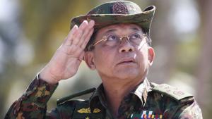 အခ်ဳပ္အျခာအာဏာကို မည္သူမွ်၀င္ေရာက္ စြက္ဖက္ဆံုးျဖတ္ႏုိင္ခြင့္မရွိဟု တပ္ခ်ဳပ္ေျပာ