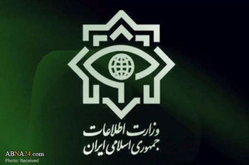 ایرانی وزارت انٹیلیجنس: اہواز حملے میں ملوث 22 دہشتگرد گرفتار/ دھماکہ خیز مواد اور فوجی ساز و سامان برآمد