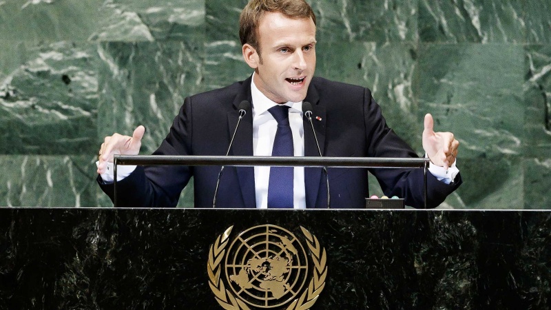 Macron adverte que relação com Irã não pode limitar-se a sanções