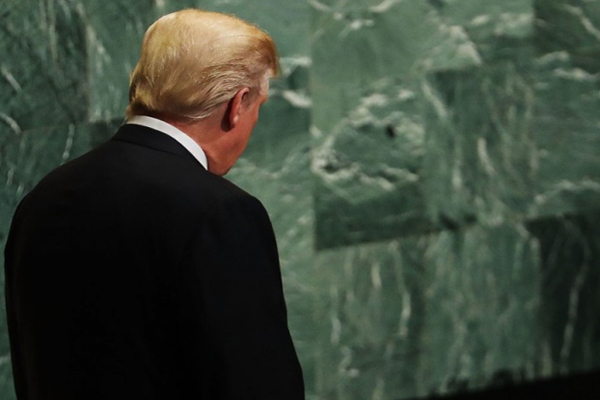 アメリカ大統領が国連安保理会合の最中に退場