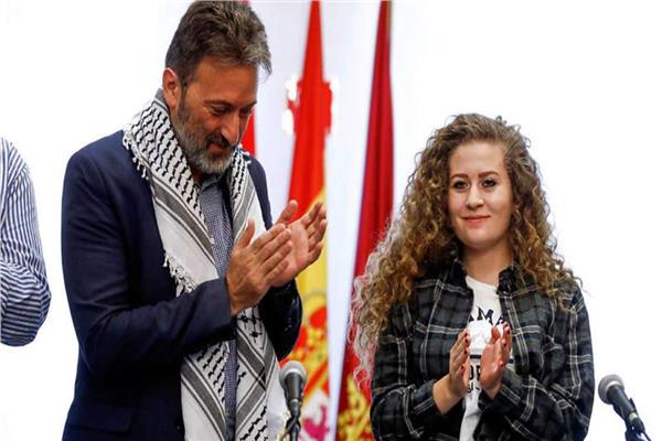 كيان الاحتلال يحتج على استضافة مدريد لـ"عهد التميمي"