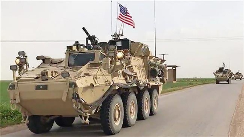 अमरीका का सीरिया के पूर्वी फ़ुरात इलाक़े में बहुत ही ख़तरनाक खेल जारी