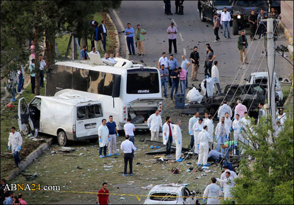 مقتل 19 شخصا في انقلاب شاحنة تقل "مهاجرين" غربي تركيا