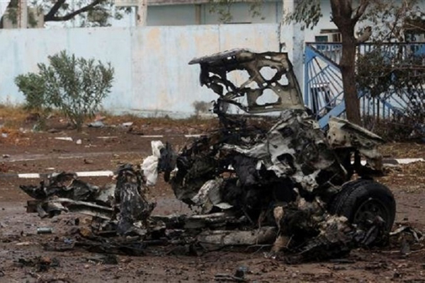 イエメンで、サウジ軍戦闘機が難民を乗せたバスを攻撃し、少なくとも１５名が死亡