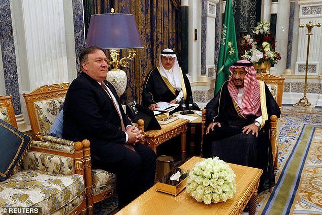 Konsul Saudi Digeledah Sembilan Jam