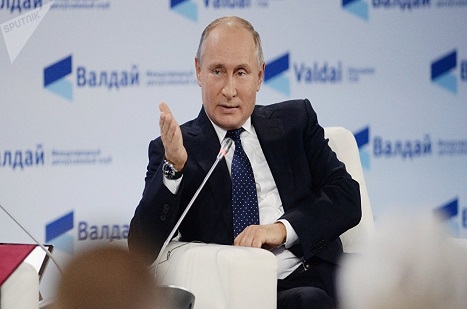 Putin: IŞİD, Suriye'de bazı ABD'li ve Avrupalıları rehin aldı