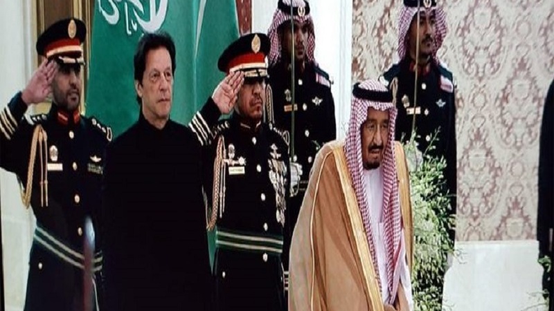 موجودہ صورتحال میں امت مسلمہ کو متحد ہونے کی ضرورت ہے/امریکا کو ایران پرعائد پابندیاں ختم کرنی چاہئیں: عمران خان