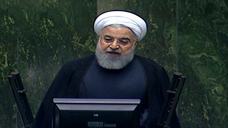 ایران امریکا کو گھنٹے ٹیکنے پر مجبور کردے گا: حسن روحانی