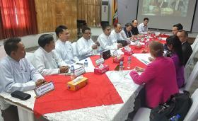 မႏၲေလးတြင္ ရင္းႏွီးျမႇဳပ္ႏွံမႈမ်ားျပဳလုပ္ရန္ ျပင္ဆင္ေနဟု ကန္သံအမတ္ေျပာ 