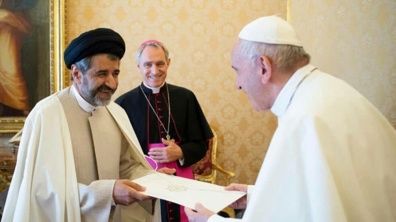 ローマ法王、「イランは豊かな文化と大文明を持つ国」