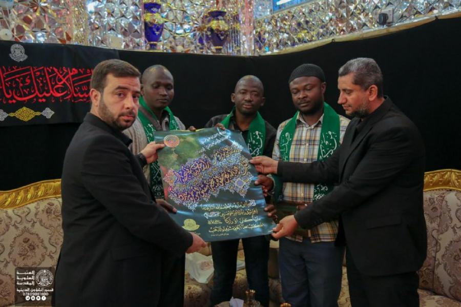 العتبة العلوية المقدسة تستقبل وفدا من شيعة جمهورية الكاميرون+(صور)