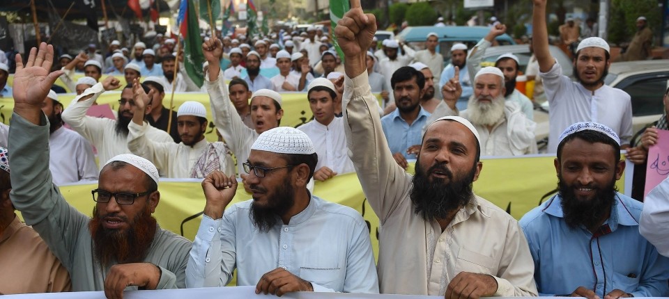 Pakistans Regierung beugt sich Druck der Islamisten