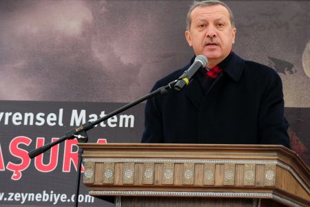 Erdogan, antara Realitas dan Halusinasi para Pengagum