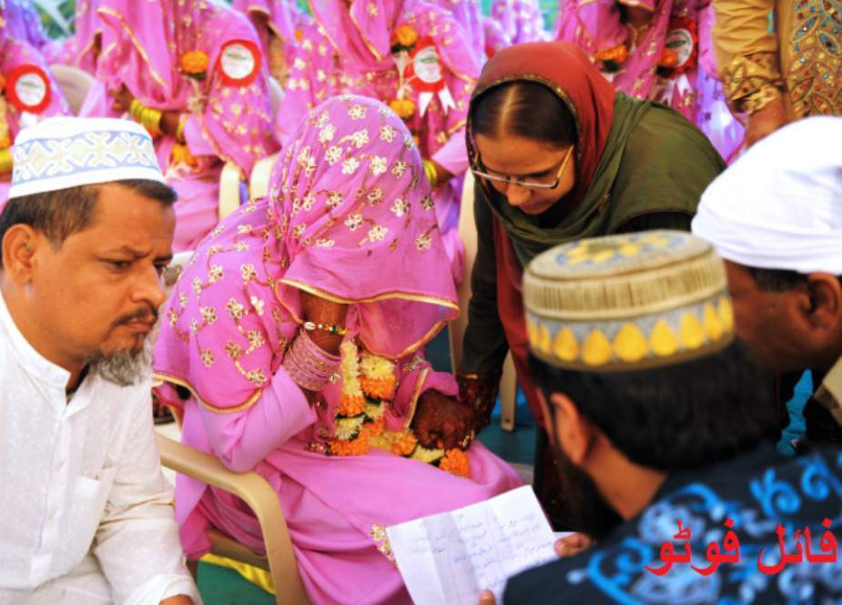 پاکستان میں ایک گاؤں والے پریشان، کیا نکاح ختم ہوگئے شیعہ کی نماز جنازہ میں شرکت کرنے سے