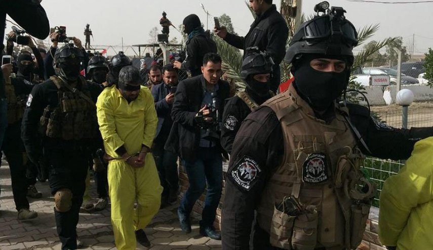 "خلية الصقور" تعلن عن اعتقال 6 إرهابيين متورطين بتفجير الموصل الأخير