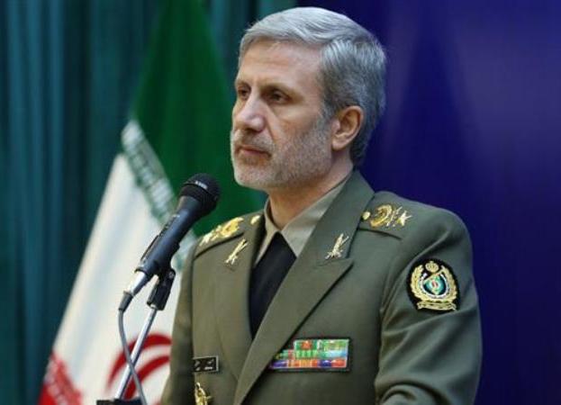 ایران میں بد امنی پھیلانے کی دشمن کی کوششں جاری : وزير دفاع
