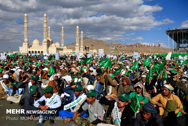 یمن میں لاکھوں مسلمانوں کی عید میلاد النبی (ص) کے جشن میں شرکت