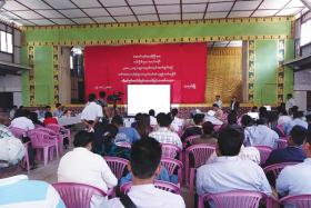 သရက္ခ႐ိုင္လမ္းဦးစီးဌာန တင္ဒါမ်ားတြင္ ေဒသထြက္ ေက်ာက္မ်ားတင္သြင္းခြင့္ မရသျဖင့္ လုပ္ငန္းရွင္မ်ားအခက္ေတြ႕ဟုဆို
