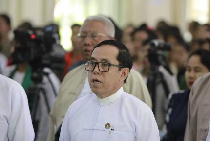ႀကံ့ခိုင္ေရးပါတီ ရြာေတြအေရာက္ လိုက္လံဆန္ေရာင္းမည္